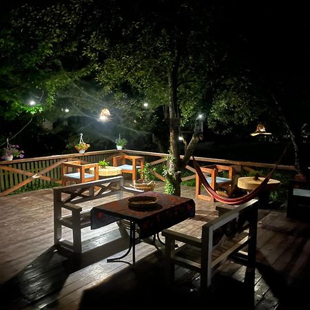 Ioska'S House Hotel Местия Екстериор снимка