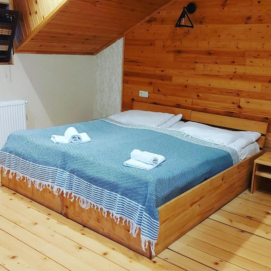 Ioska'S House Hotel Местия Екстериор снимка