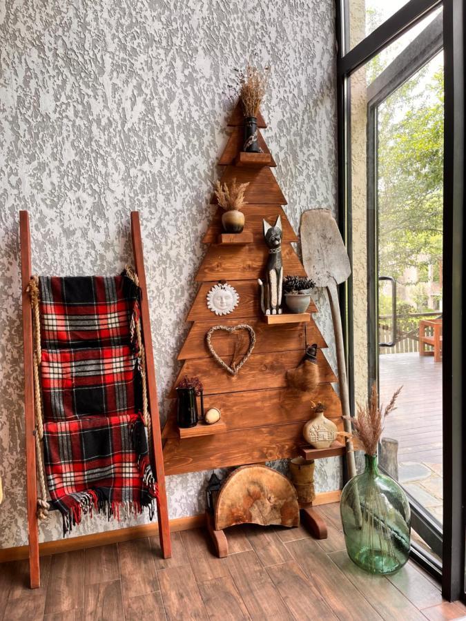 Ioska'S House Hotel Местия Екстериор снимка