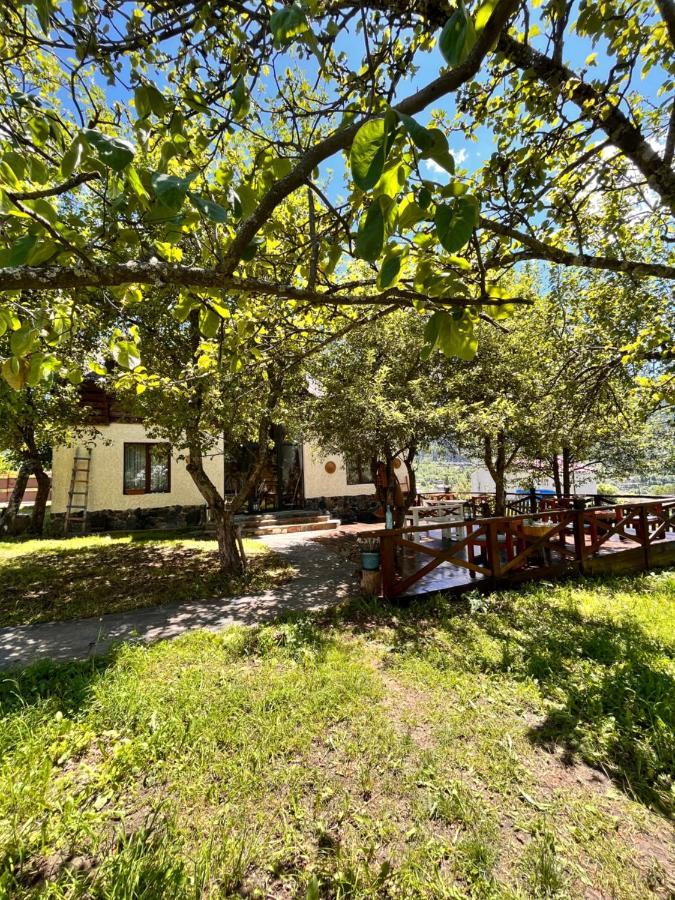 Ioska'S House Hotel Местия Екстериор снимка