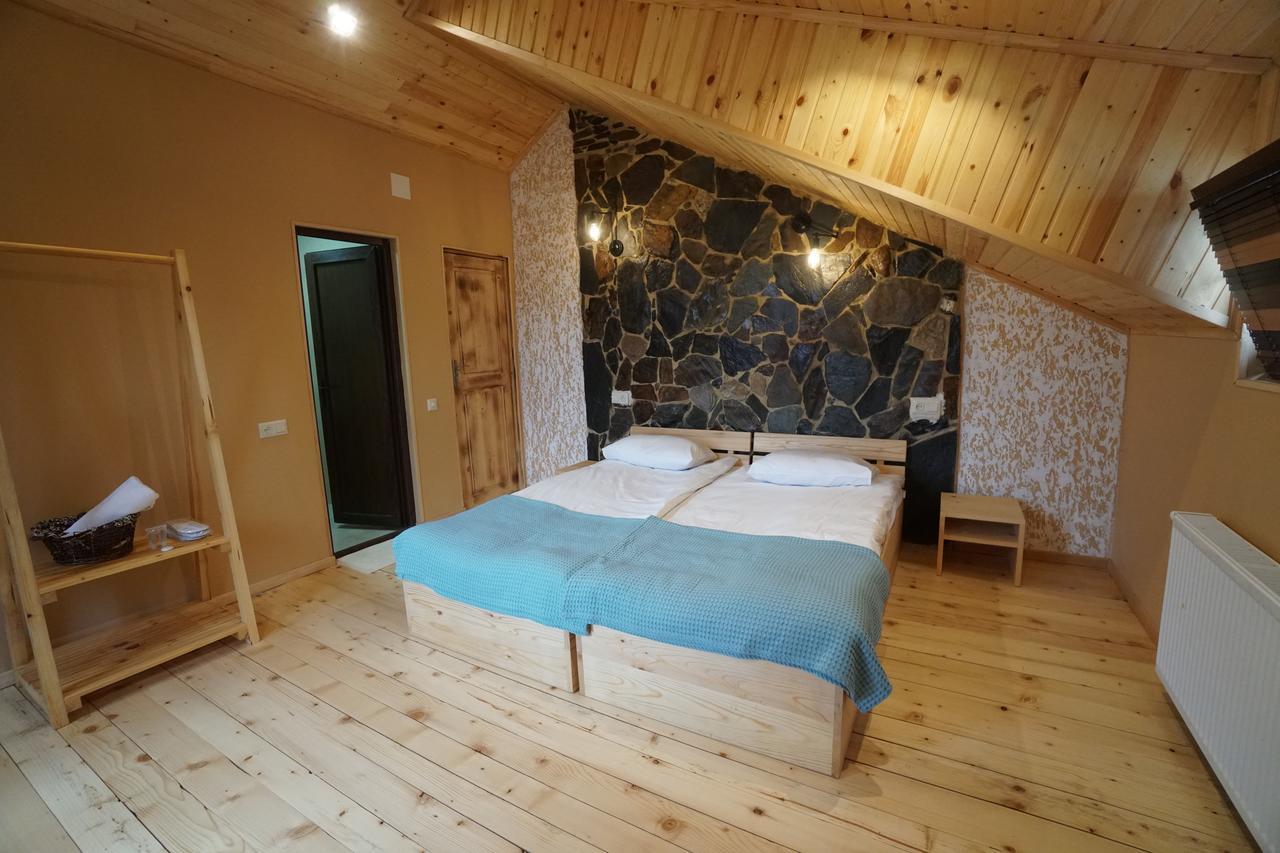 Ioska'S House Hotel Местия Екстериор снимка