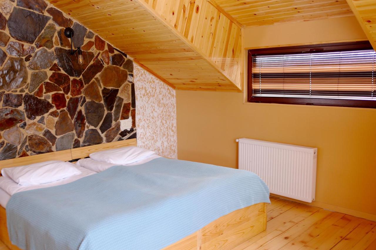 Ioska'S House Hotel Местия Екстериор снимка
